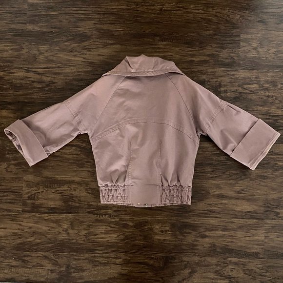 Jacket - Picture 6 of 7